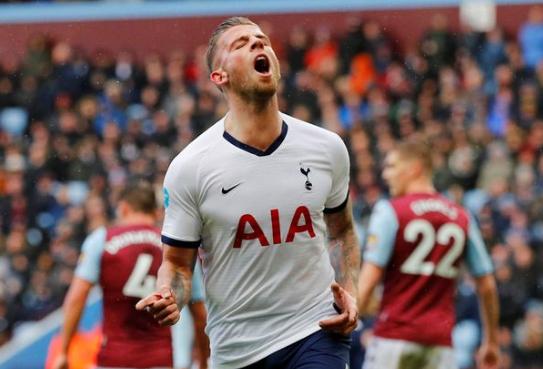  达姆施塔特防线漏洞百出，三连败后陷入降级危机